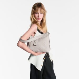 Louis Vuitton Outlet CarryAll Bag On Sale - Louis Vuitton Louis Vuitton Outlet CarryAll Bag On Sale - Louis Vuitton